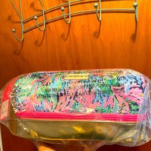 Mermaid toiletry bag 🧜🏼‍♀️